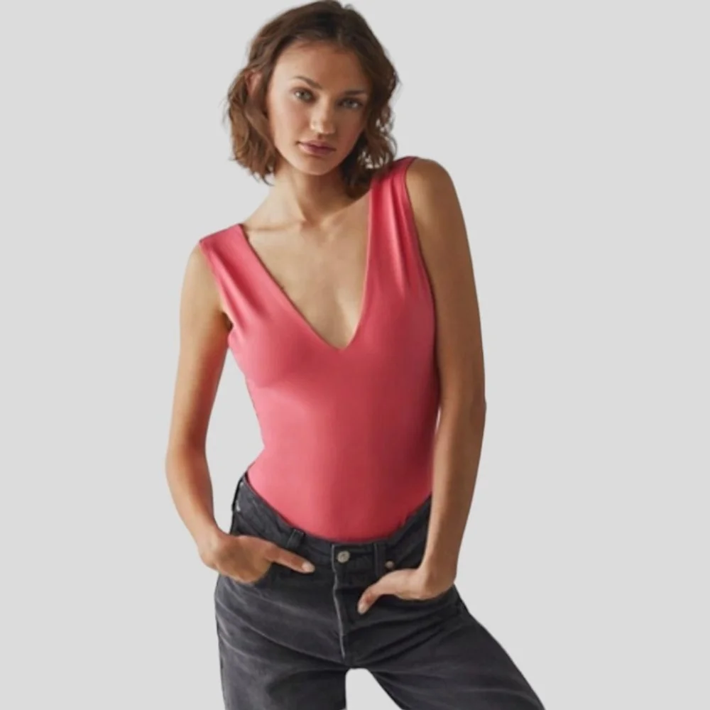 Free People Electro Pop Seamless Keep It Sleek Thong Bodysuit Sz XS Mesh Lined